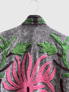 Chaqueta de Terciopelo con Bordado Floral, Cuello Mandarín, Manga Larga, Talla Grande, Ropa de Otoño para Mujer - Product Image 3