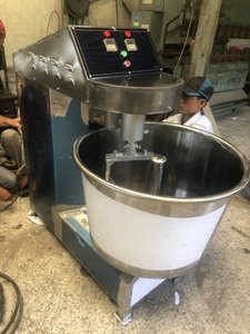 เครื่องผสมอาหารไฟฟ้ามินทัม 30 กก. รุ่นพิเศษ 6.5 กิโลวัตต์/ชม. สำหรับเบเกอรี่ ขนาด 1180x720x1040 มม. อัตโนมัติ พกพาสะดวก ฟังก์ชั่นหลากหลาย ป้องกันความร้อนเกิน - Product Image 3