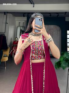 ชุดงานเทศกาล ผ้าพรีเมียม ทรงบาน ผ้าแคนวาส และกอต้า ปาตี เลเฮนกา - เสื้อปักมือแบบกัมธี - เสื้อคลุมกอต้า ปาตี ยาว แฟชั่นสำหรับผู้หญิง - Product Image 3