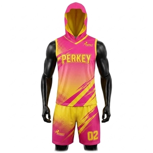Kit d'équipe sportive haut de gamme avec tissu polyester respirant, construction confortable et mouvements flexibles pour le 7v7 - Product Image 1