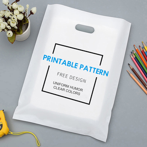 Sacs de courses découpés à l'emporte-pièce en PE recyclable avec gaufrage personnalisé – Emballage sur mesure, vente chaude, prix abordable - Product Image 5