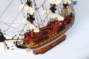 Modèle de bateau à voile en bois fait main - Navire à voile mythique du XVIIe siècle, modèle réduit, décoration intérieure, La Licorne Marron - Product Image 4