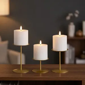 Porte-bougies dorés, candélabres pour bougies piliers, élégant support à bougies en métal, centre de table décoratif, décoration intérieure - Product Image 4