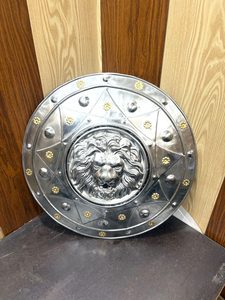 Escudo Metálico con Cabeza de León Medieval, Diseño de León en Relieve Plateado Antiguo, Arte Decorativo de Pared Metálico Vintage para Decoración del Hogar - Product Image 5