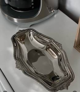 Assiette ovale italienne en acier inoxydable poli miroir, qualité alimentaire, personnalisable, pour servir les aliments sur table de fête - Product Image 3