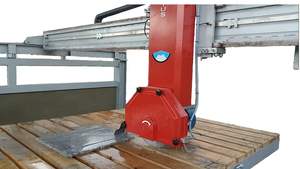 Machine de coupe de pierre de type pont à 3 axes Fabricant d'équipement de coupe de pierre de marbre de granit CNC - Product Image 3