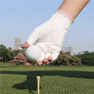 Guantes de Golf Ligeros sin Dedos para Mujer, Ajuste Flexible para Práctica y Entrenamiento Deportivo al Aire Libre - Product Image 2