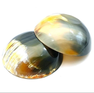 Bol à salade traditionnel en corne de buffle naturelle, plat décoratif - Product Image 2