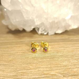 Boucles d'oreilles en rubis naturel, argent sterling 925, plaqué or 14 carats, facettées, sans nickel, bijoux minimalistes pour femmes - Product Image 1