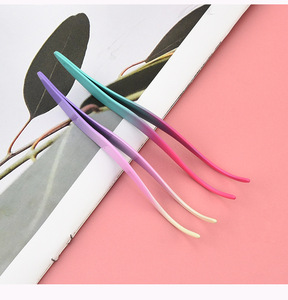 Pince à épiler professionnelle en silicone courbée pour faux cils, pointe lisse, longueur 10 mm, pour application d'extensions de cils en salon - Product Image 4