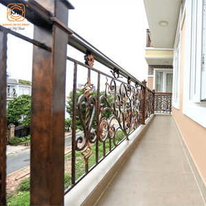 Barandilla de escalera de hierro forjado duradera KHP, hermoso pasamanos de metal, resistente y fácil de instalar para casas modernas tipo dúplex y villas. - Product Image 1