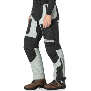 Pantalones textiles para motociclismo diseñados para la conducción diaria en carretera con ajuste cómodo y armadura de nivel 1 CE. - Product Image 1