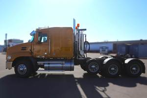 Tracteur routier professionnel 6x4 diesel, camion lourd pour le transport routier de marchandises - Product Image 2