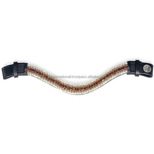 Bande de front de cheval en cuir anglais noir en forme de vague personnalisée avec 5 rangées de petits cristaux rouges et blancs et fermeture à boucle à bouton-pression - Product Image 3