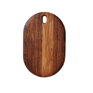 Planche à découper haut de gamme en bois d'acacia massif, résistante au lave-vaisselle, ustensile de cuisine pour la viande, taille, forme et couleur personnalisables - Product Image 2