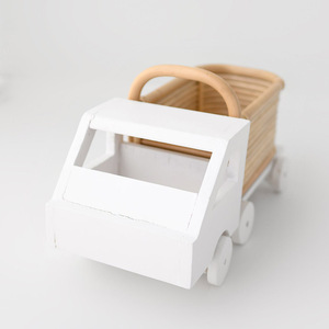Camion jouet en rotin fait main, jouets éducatifs pour tout-petits, prix le plus bas en vente, camions de transport faits à la main - Product Image 6