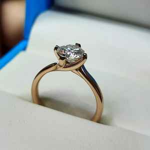 Anillo solitario de diamante cultivado en laboratorio de 1.01 quilates, corte brillante redondo, con engaste tipo catedral, para mujer, en oro macizo de 14 quilates, regalo de aniversario para parejas. - Product Image 5