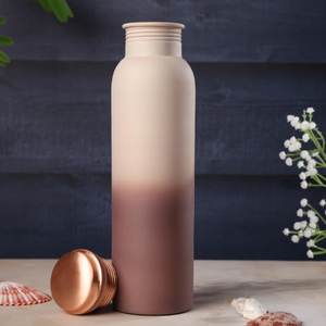 Botella de Agua de Cobre con Acabado Mate Degradado y Tapa de Cobre, Elegante Botella de Cobre de Diseño en Dos Tonos, Botella de Agua Ayurvédica de Cobre Puro - Product Image 1