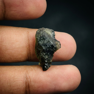 Moldavite naturelle brute non taillée de République tchèque, météorite verte géologique, INDIA GEMS, évaluation par tiers, fabrication de bijoux - Product Image 2