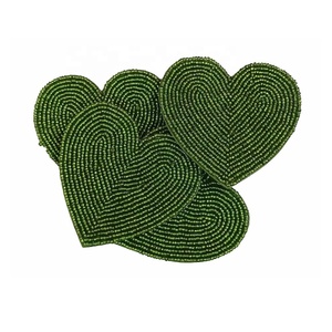 Ensemble de sous-verres en verre rouge en forme de cœur, 6 pièces, sous-verres à thé et à café faits à la main, accessoires de table à manger pour la décoration de la maison - Product Image 3