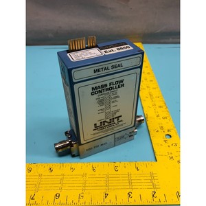Unit Instruments UFC-<b>1660</b> Mass Flow Controller - Trusted Global Legacy Semiconductor Equipment and Parts at - Product Image 1