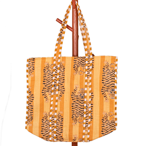 Bolsa de Mano Acolchada de Algodón Hecha a Mano, Grande, con Estampado Animal, para la Playa, con Asa para el Hombro, Casual, para Compras, Reutilizable y Ecológica - Product Image 5