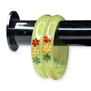 ชุดกำไลข้อมืออะคริลิคสีเขียวทรงดอกไม้ประดับมุกเลียนแบบทรงมรกตยอดนิยม ดีไซน์ทันสมัย ชุบทอง เหมาะสำหรับงานแต่งงาน - Product Image 1