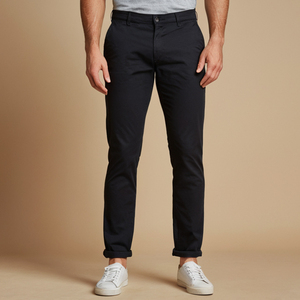 Pantalón chino clásico para hombre, corte regular, material de sarga de algodón suave, diseño versátil, ideal para la oficina, fines de semana y salidas nocturnas. - Product Image 4