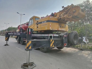 Grue mobile d'occasion fiable 100T, hauteur de levage 78m, contrepoids 32,5T, moteur Weichai, Poids total autorisé en roulant 55000kg pour travaux de levage industriels - Product Image 2