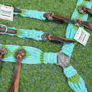 ชุดอุปกรณ์ม้าสีเทอร์ควอยซ์และสีเขียวทำจากขนโมแฮร์ ตกแต่งด้วยสายรัดหน้าอกขนาด 32 นิ้ว ทำจากหนังอาร์เจนตินา - Product Image 5