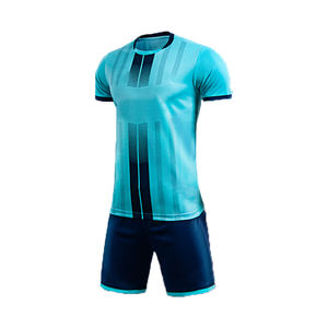 Uniformes de Fútbol Personalizados por Sublimación 2026, Conjunto de Camiseta y Pantalones para Clubes de Fútbol - Product Image 2