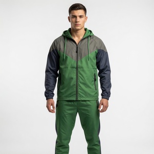 Conjunto Deportivo Casual Personalizado OEM Unisex, Chaqueta Cortavientos con Capucha, Ligera e Impermeable, con Cierre, Pantalones Jogger, para Venta al Por Mayor - Product Image 4