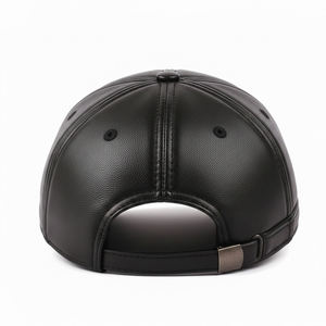 Gorra Acolchada de Alta Calidad al por Mayor, Gorra Negra Estructurada y Duradera, Unisex, Personalizable con Marca, Estilo Deportivo Urbano, Ajustable - Product Image 4