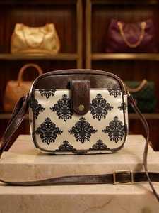 Sac à bandoulière pour femme tendance, imprimé baroque vintage, en cuir PU - Product Image 3