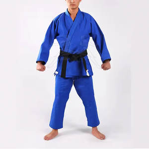 Uniforme de Karate de Estilo Tradicional con Tela Transpirable y Costuras Reforzadas para Entrenamiento Profesional - Product Image 5