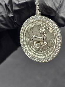 Pendentif en argent sterling 925 de qualité supérieure, serti de moissanite, pour homme, bijoux hip-hop, pendentif personnalisé en argent 925 - Product Image 5