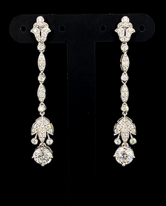 Elegantes Pendientes de Diamantes CVD Inspirados en la Alfombra Roja con Diamantes CVD Certificados por IGI y Artesanía en Plata 925 de Primera Calidad - Product Image 3