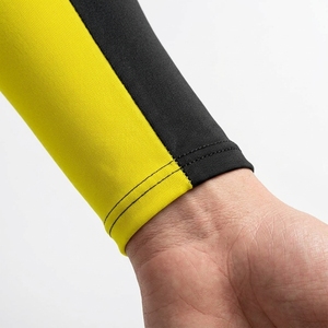 Manguito de compresión unisex elástico y transpirable de marca privada para codo, ideal para entrenamiento, fitness y deportes, 100% poliéster para gimnasio. - Product Image 4