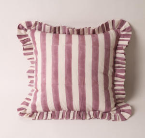 Housse de coussin carrée mauve à imprimé floral artisanal, lavable, avec fermeture éclair, 100% coton, PAISLY EXPORTS, style vintage Rajasthan - Product Image 3