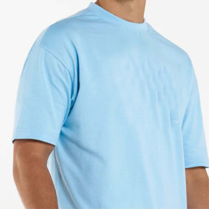 Camiseta de Seda 100% para Hombre, Cuello Redondo, Manga Corta, Corte Holgado, Color Azul Claro, Logotipo Frontal con Estampado de Leopardo, Diseño Casual y Transpirable - Product Image 6