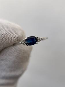Anillo minimalista de zafiro azul real, anillo de compromiso, aniversario, promesa, para mujer, joyería. - Product Image 4