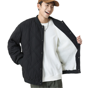 Veste matelassée noire pour homme avec doublure en sherpa, col montant, vêtement d'hiver décontracté, coupe régulière, coupe-vent, rembourrage en polyester - Product Image 5