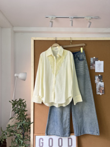 Camisa de Manga Larga a Rayas para Mujer, Modelo L816, de Algodón Grueso Tejido, con Cuello Camisero, Estilo Casual, Primavera-Verano, con Parches de Encaje, Color Pastel - Product Image 2