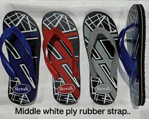 Tongs traditionnelles pour hommes de la meilleure qualité, pour l'intérieur, l'extérieur, la plage et les voyages, disponibles à un prix abordable - Product Image 4