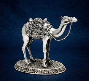 Jaipur Metals - Ídolo de Camello Chapado en Plata Oxidada 999 |   100% Latón |   7 x 5 x 5 cm |   75 g |   Decoración Moderna Hecha a Mano para el Hogar, Regalo de Boda - Product Image 1