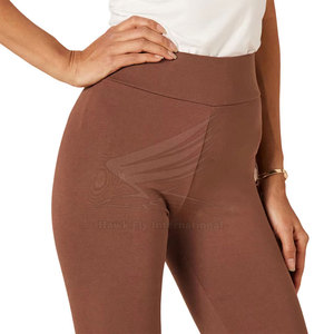 Leggings de yoga de qualité supérieure en stock, design unique, leggings pour femmes fabriqués avec une qualité supérieure. - Product Image 6