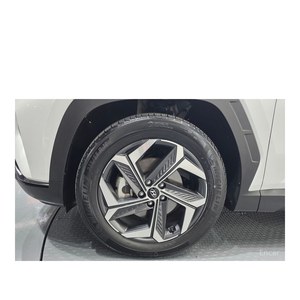 ฮุนได ทูซอน ปี 2023 เครื่องยนต์เบนซิน 1.6 เทอร์โบ ขับเคลื่อน 4 ล้อ ระยะทาง 34,761 กม. มาตรฐานไอเสียยูโร 5 เบาะหนัง กล้องมองหลัง พวงมาลัยซ้าย - Product Image 4