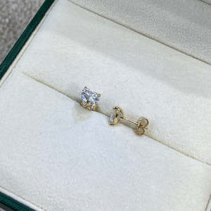 Luxury Heart Shaped Lab Grown Diamond <b>Stud</b> <b>Earrings</b> IGI Certified 3ct Solitaire 10K 14K 18K Yellow Gold Women <b>Fine</b> Ear <b>Studs</b> - Product Image 6
