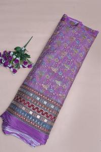 Tela de crepé natural con estampado floral de lavanda púrpura y borde ornamental pesado, material para vestido Kurti, prenda étnica. - Product Image 5