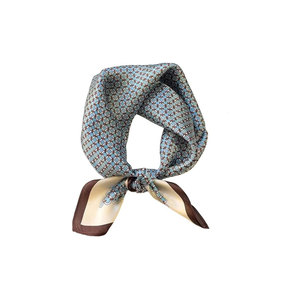 Foulard de nuit 100 % soie de mûrier pour femme, style unique, en satin - Product Image 1